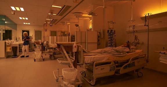 Sjukhusrum med dygnsrytmljus