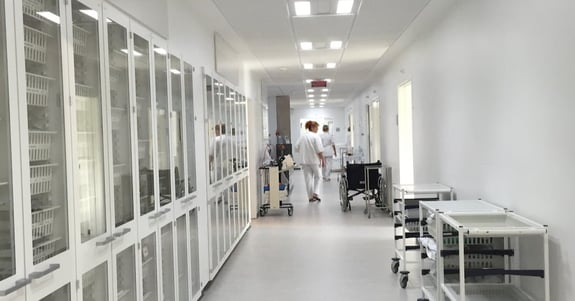 Corridor with circadian lighting at Holbæk Hospital